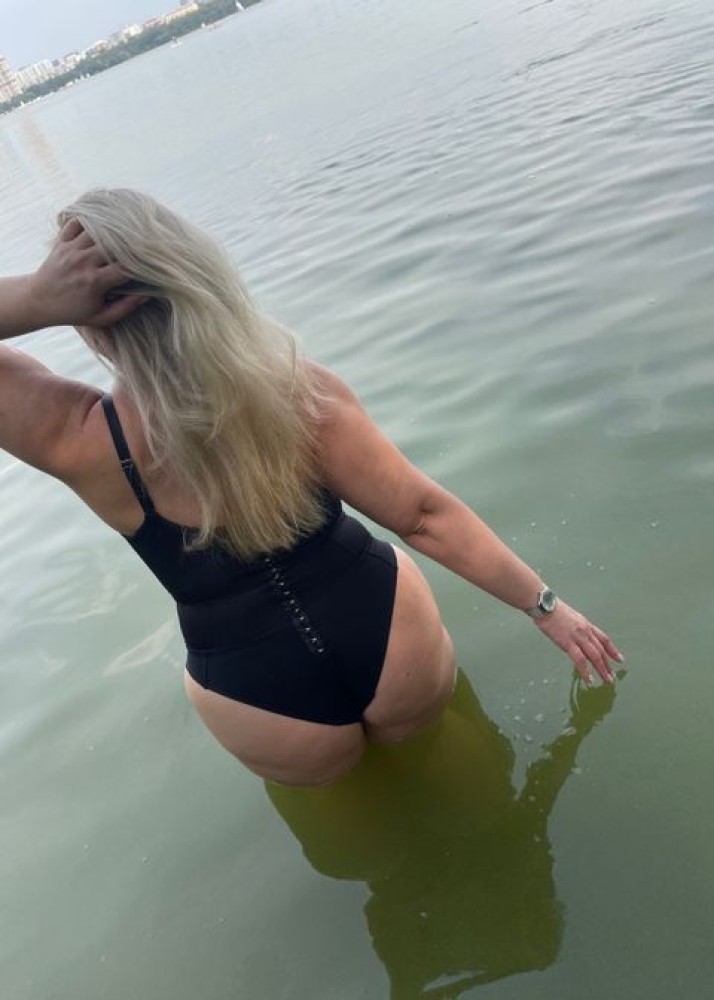 Индивидуалка Людмила главное фото в городе Новоалександровск 